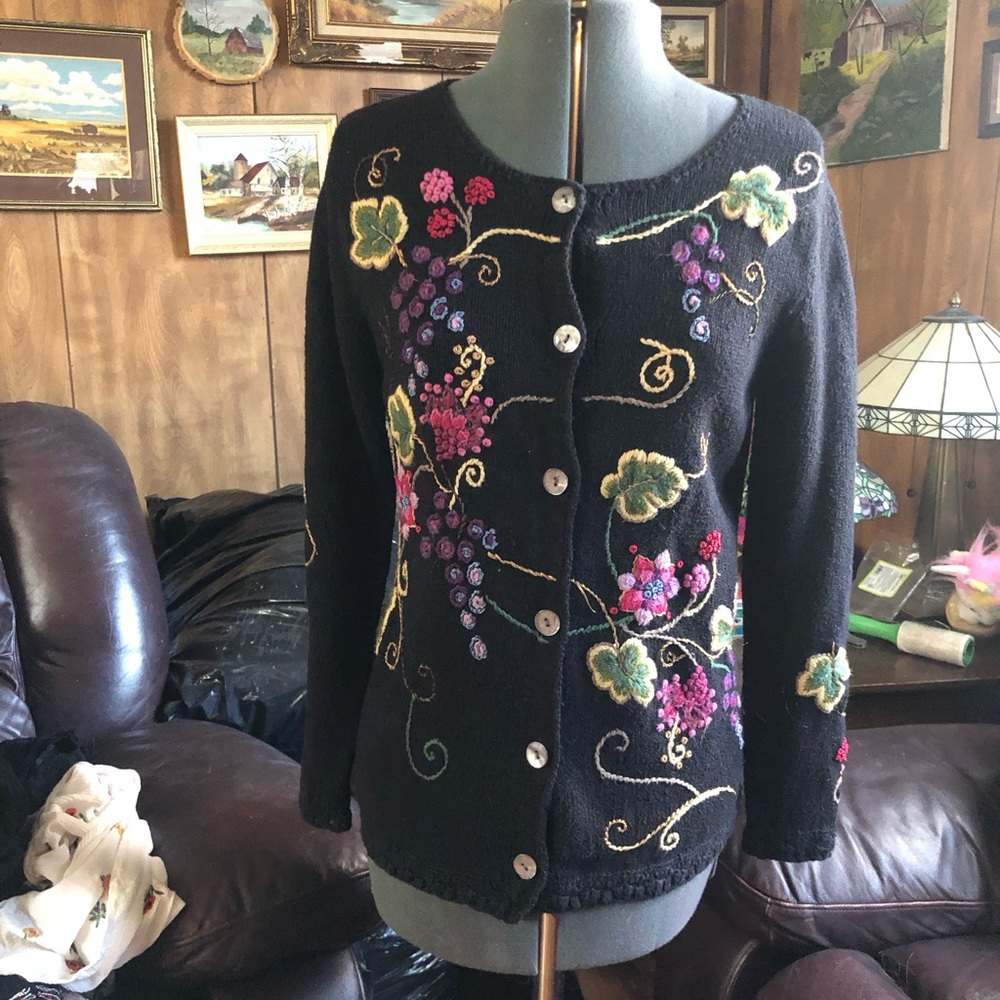Northern Isles Embroidered Sweater
